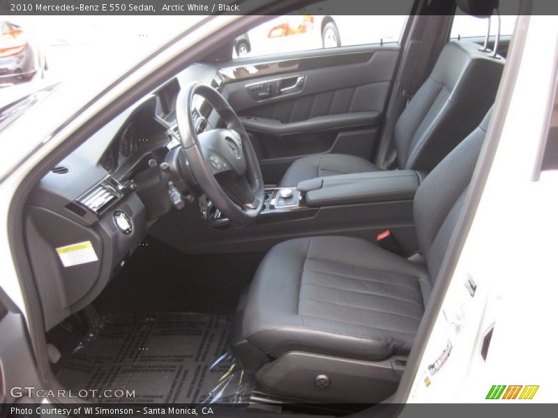 Arctic White / Black 2010 Mercedes-Benz E 550 Sedan