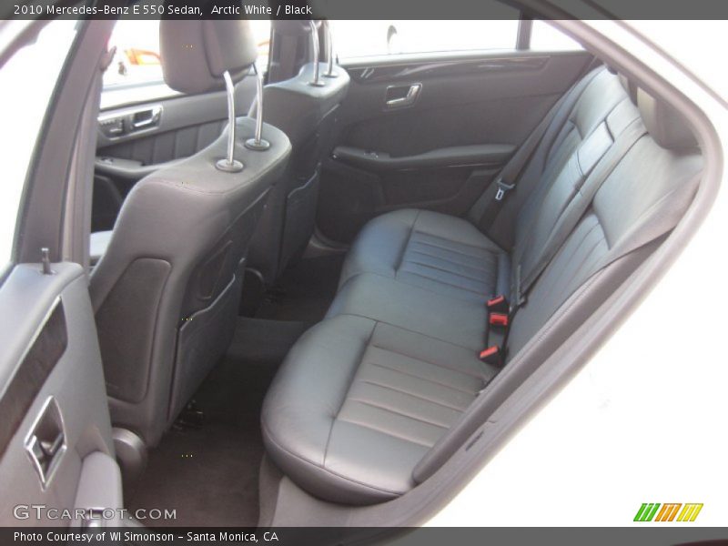 Arctic White / Black 2010 Mercedes-Benz E 550 Sedan