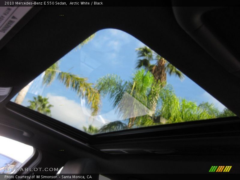Arctic White / Black 2010 Mercedes-Benz E 550 Sedan