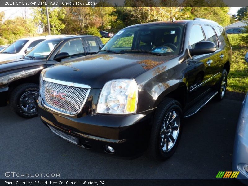 Onyx Black / Ebony 2011 GMC Yukon Denali AWD