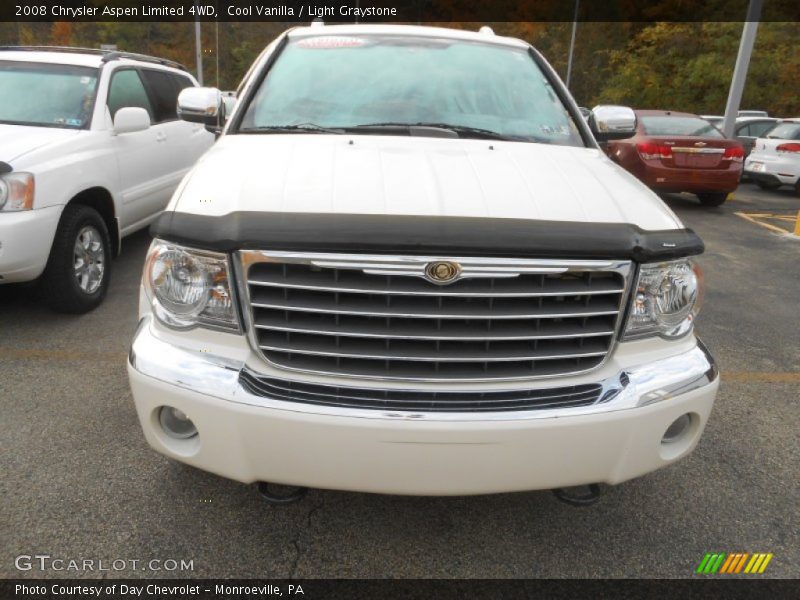 Cool Vanilla / Light Graystone 2008 Chrysler Aspen Limited 4WD