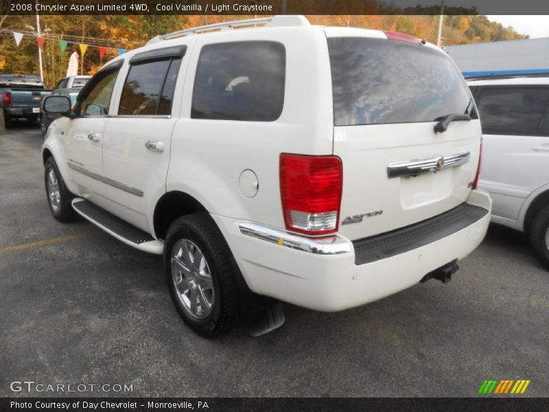 Cool Vanilla / Light Graystone 2008 Chrysler Aspen Limited 4WD