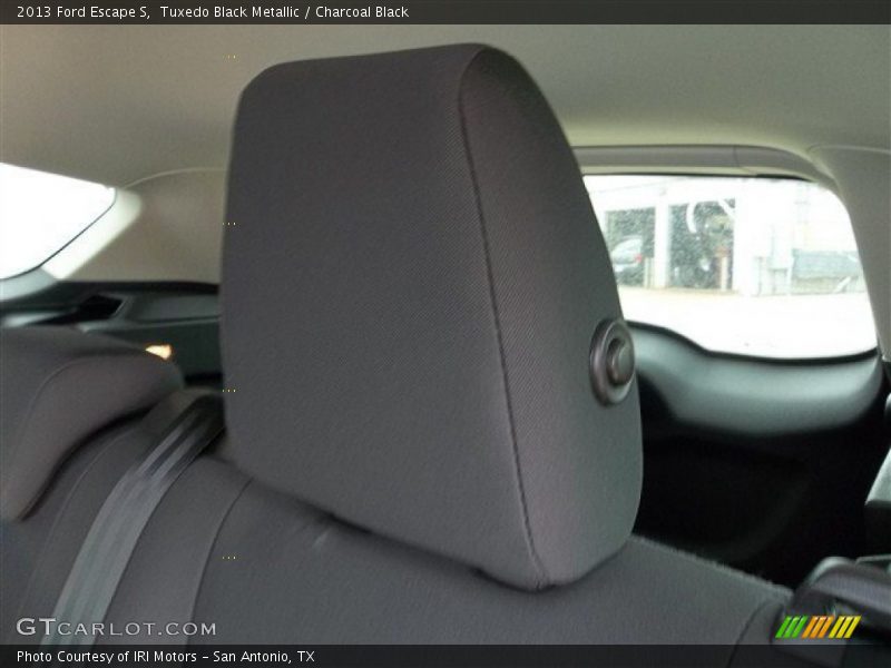 Tuxedo Black Metallic / Charcoal Black 2013 Ford Escape S