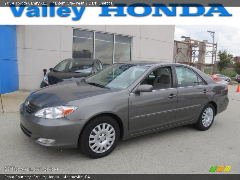 Phantom Gray Pearl / Dark Charcoal 2004 Toyota Camry XLE