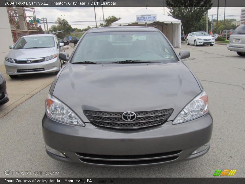 Phantom Gray Pearl / Dark Charcoal 2004 Toyota Camry XLE
