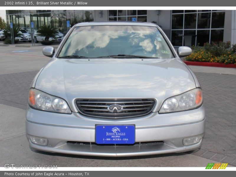 Brilliant Silver Metallic / Willow 2002 Infiniti I 35