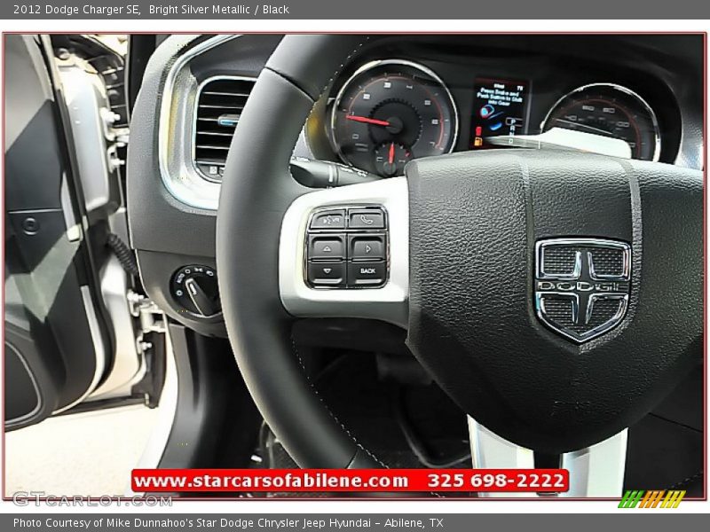 Bright Silver Metallic / Black 2012 Dodge Charger SE