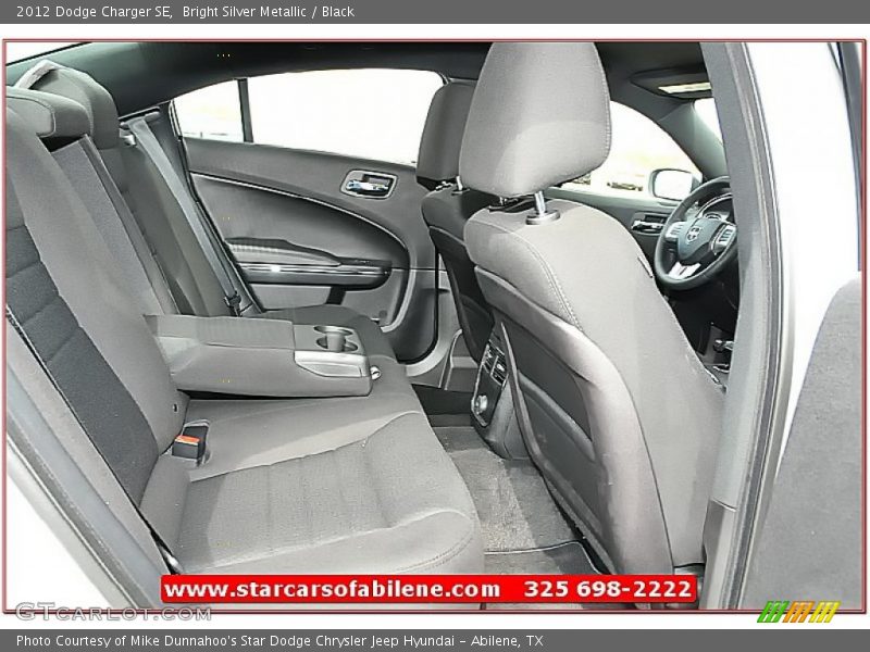 Bright Silver Metallic / Black 2012 Dodge Charger SE