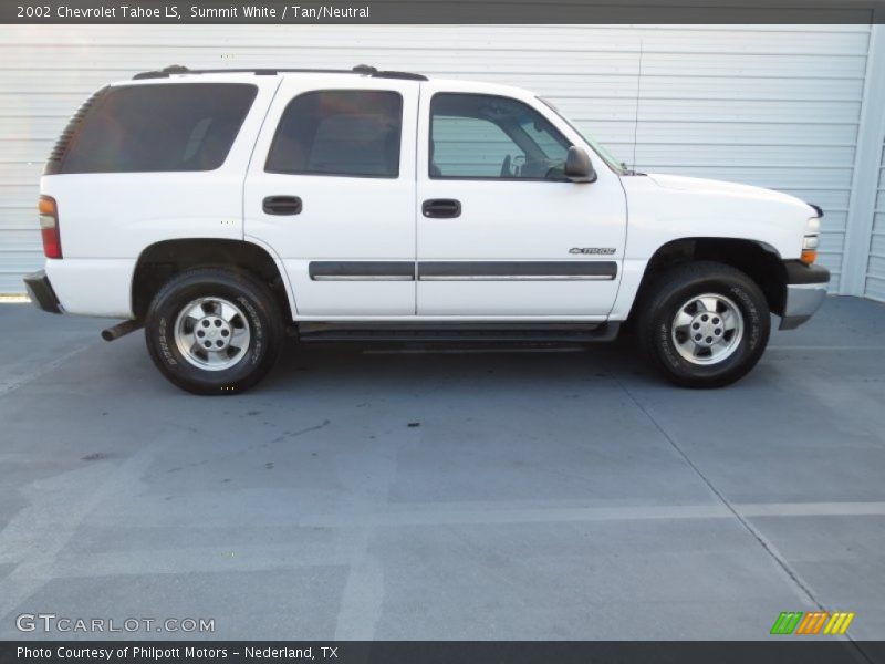 Summit White / Tan/Neutral 2002 Chevrolet Tahoe LS