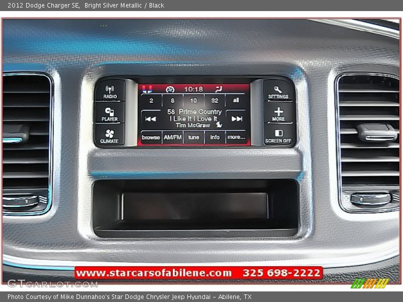 Bright Silver Metallic / Black 2012 Dodge Charger SE