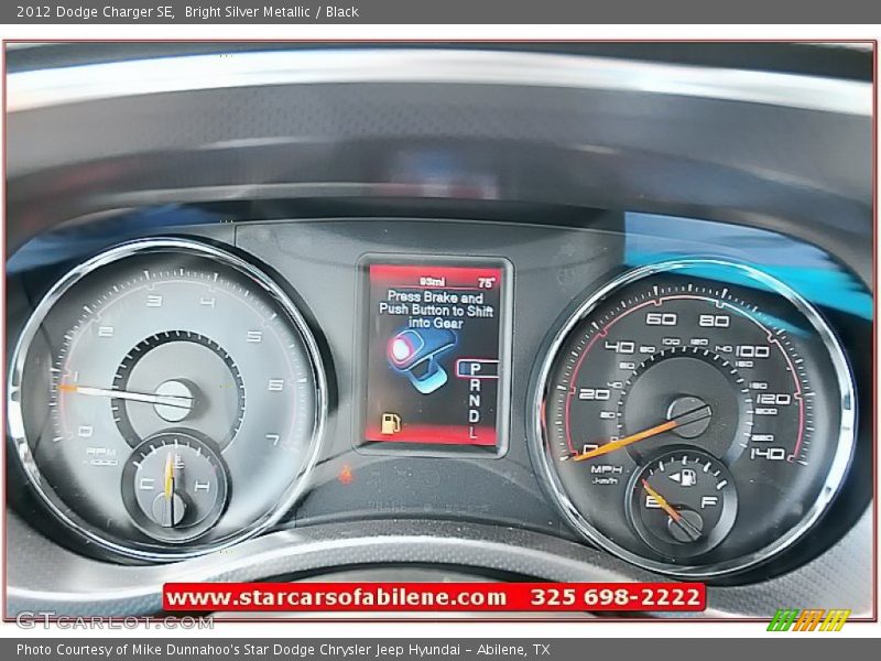 Bright Silver Metallic / Black 2012 Dodge Charger SE