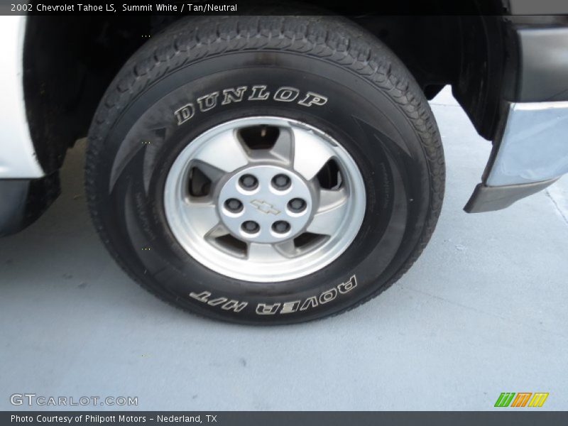 Summit White / Tan/Neutral 2002 Chevrolet Tahoe LS