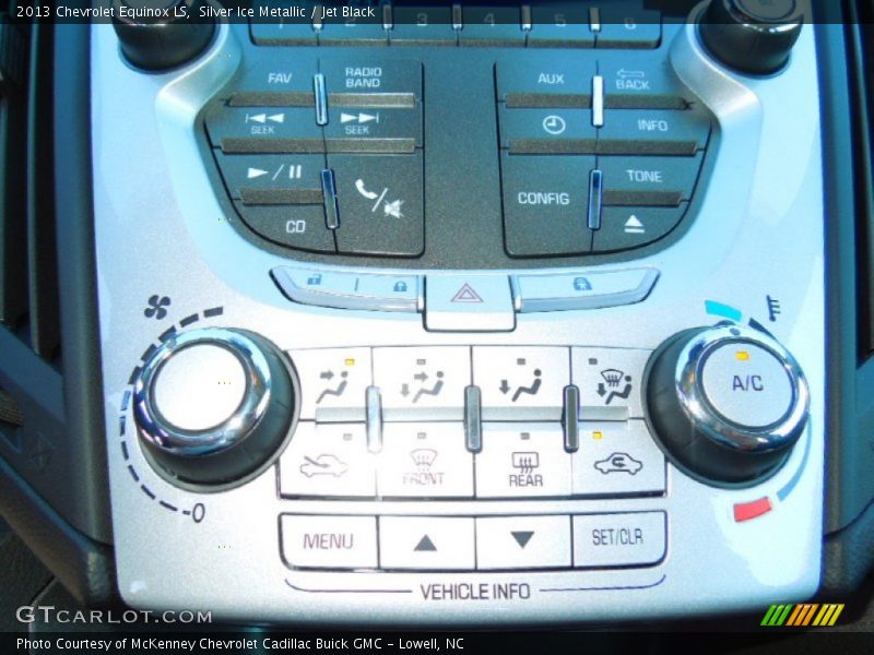 Silver Ice Metallic / Jet Black 2013 Chevrolet Equinox LS