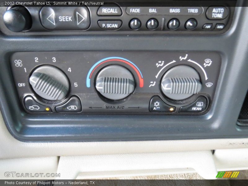 Summit White / Tan/Neutral 2002 Chevrolet Tahoe LS