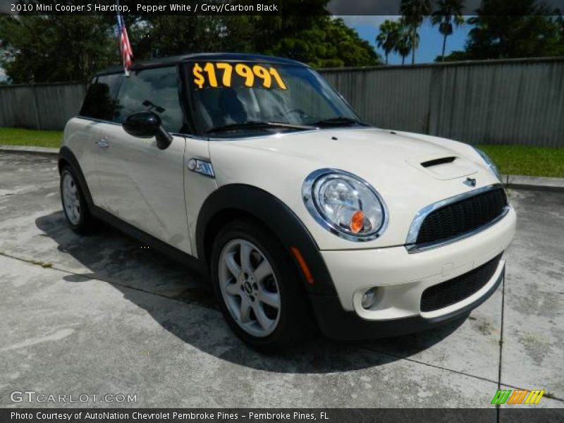 Pepper White / Grey/Carbon Black 2010 Mini Cooper S Hardtop