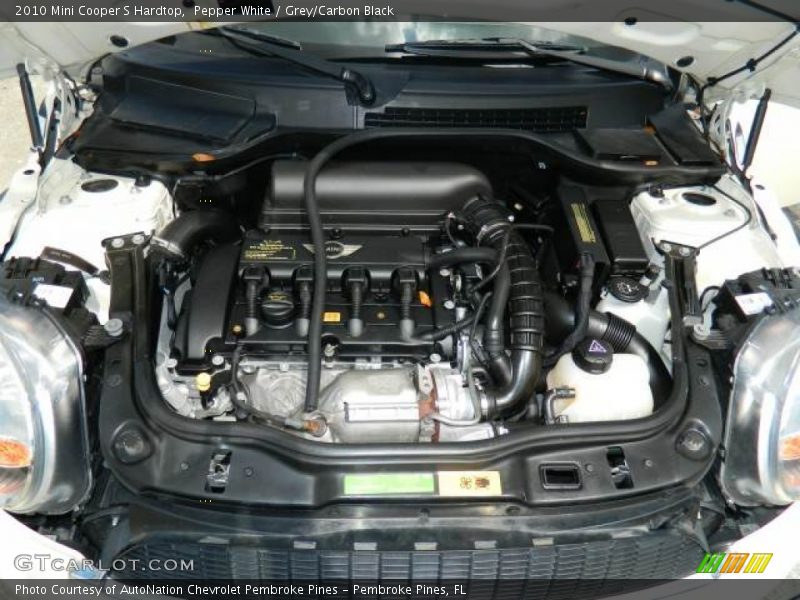 Pepper White / Grey/Carbon Black 2010 Mini Cooper S Hardtop