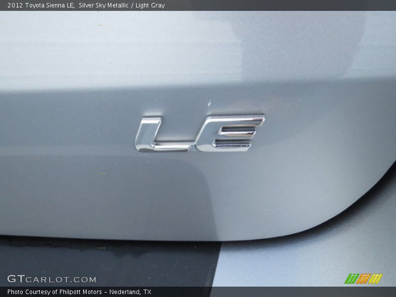 Silver Sky Metallic / Light Gray 2012 Toyota Sienna LE