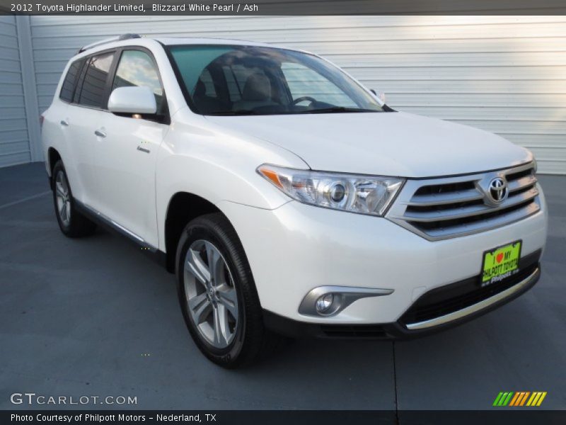 Blizzard White Pearl / Ash 2012 Toyota Highlander Limited