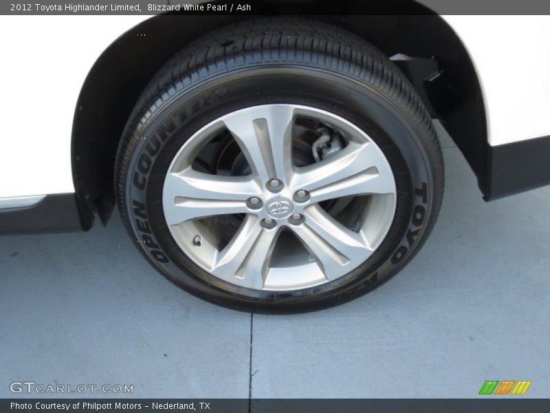 Blizzard White Pearl / Ash 2012 Toyota Highlander Limited