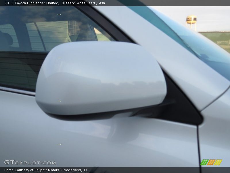 Blizzard White Pearl / Ash 2012 Toyota Highlander Limited