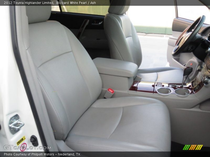 Blizzard White Pearl / Ash 2012 Toyota Highlander Limited