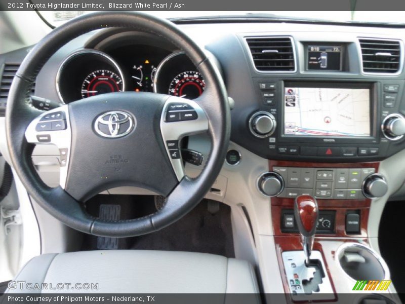 Blizzard White Pearl / Ash 2012 Toyota Highlander Limited