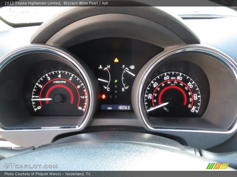 Blizzard White Pearl / Ash 2012 Toyota Highlander Limited