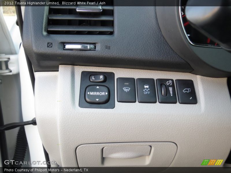 Blizzard White Pearl / Ash 2012 Toyota Highlander Limited