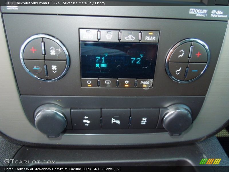 Silver Ice Metallic / Ebony 2013 Chevrolet Suburban LT 4x4