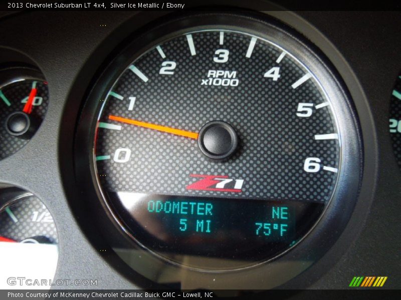 Silver Ice Metallic / Ebony 2013 Chevrolet Suburban LT 4x4