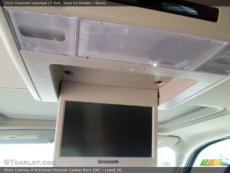 Silver Ice Metallic / Ebony 2013 Chevrolet Suburban LT 4x4