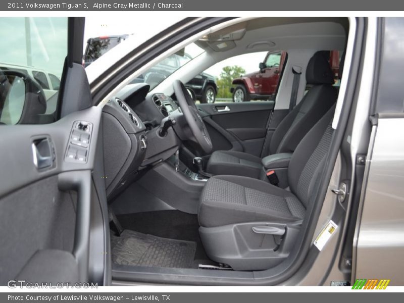 Alpine Gray Metallic / Charcoal 2011 Volkswagen Tiguan S