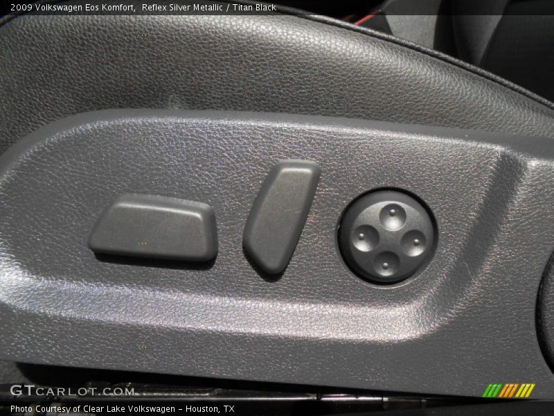 Reflex Silver Metallic / Titan Black 2009 Volkswagen Eos Komfort