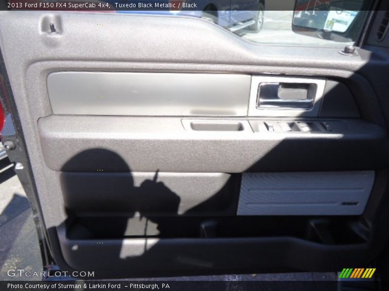 Tuxedo Black Metallic / Black 2013 Ford F150 FX4 SuperCab 4x4