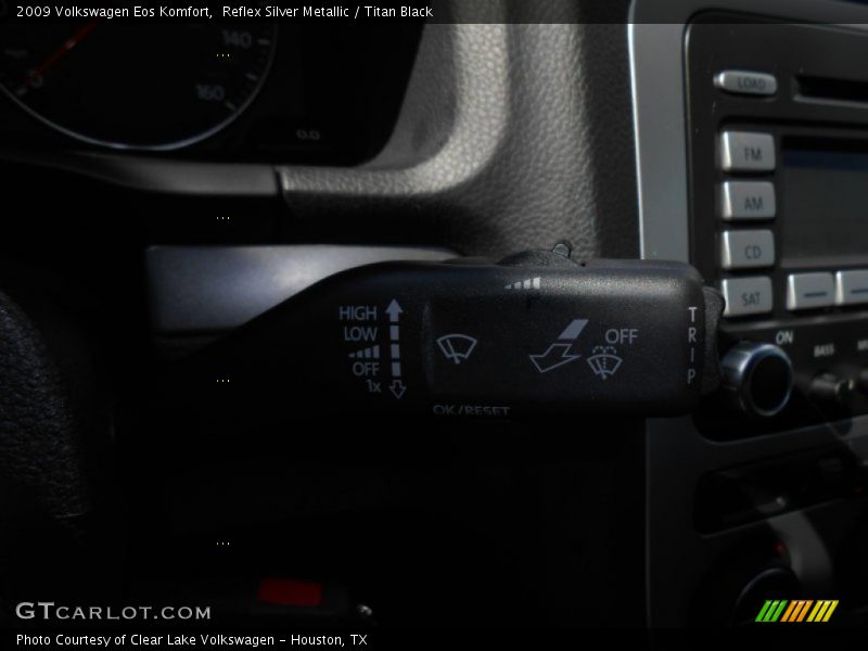 Reflex Silver Metallic / Titan Black 2009 Volkswagen Eos Komfort