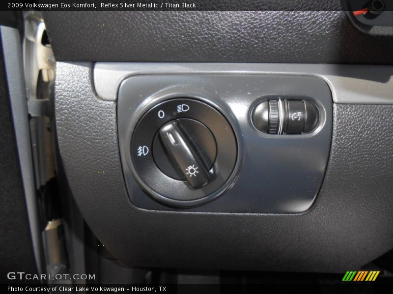 Reflex Silver Metallic / Titan Black 2009 Volkswagen Eos Komfort