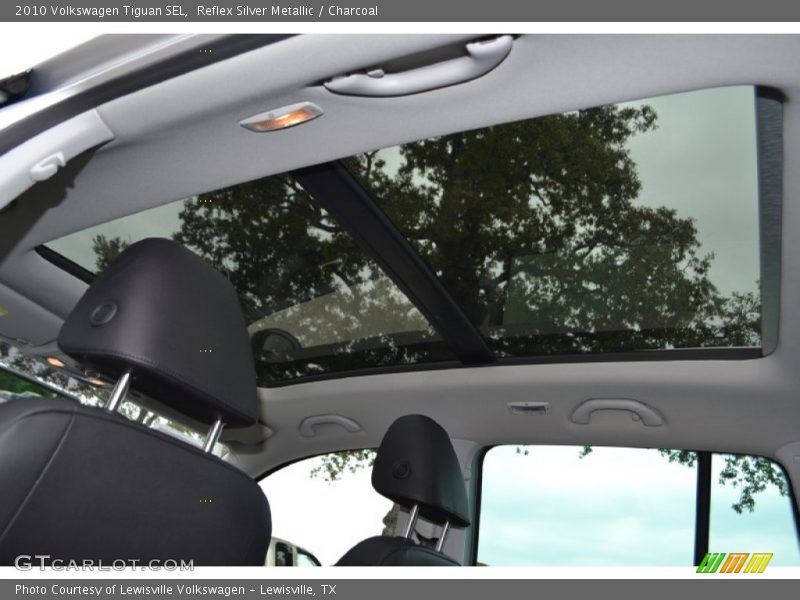 Reflex Silver Metallic / Charcoal 2010 Volkswagen Tiguan SEL