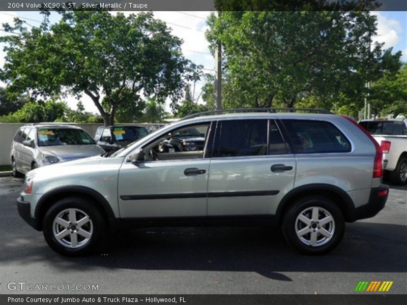 Silver Metallic / Taupe 2004 Volvo XC90 2.5T