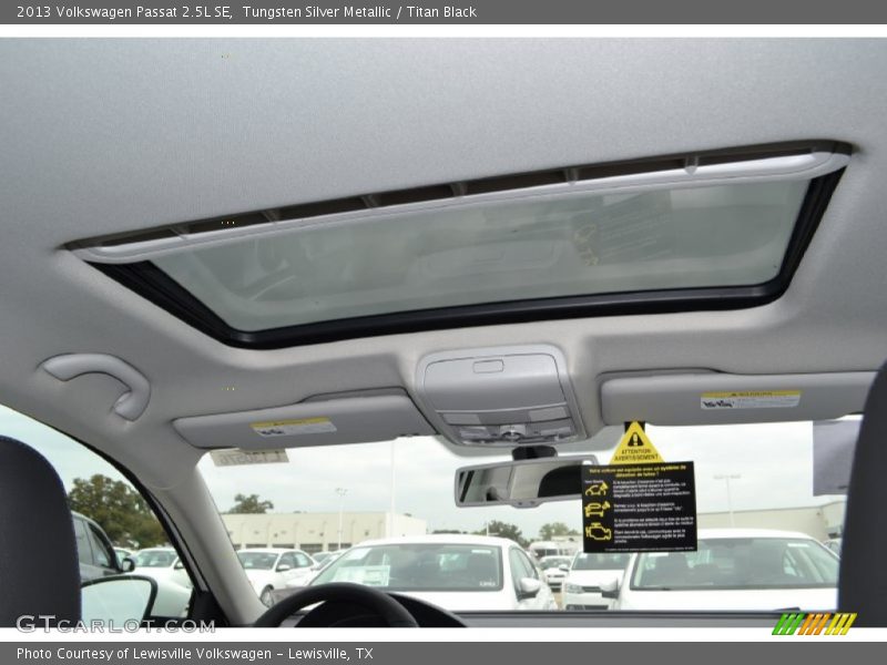 Tungsten Silver Metallic / Titan Black 2013 Volkswagen Passat 2.5L SE