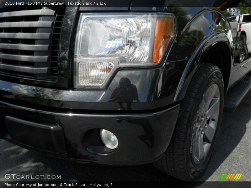 Tuxedo Black / Black 2010 Ford F150 FX2 SuperCrew