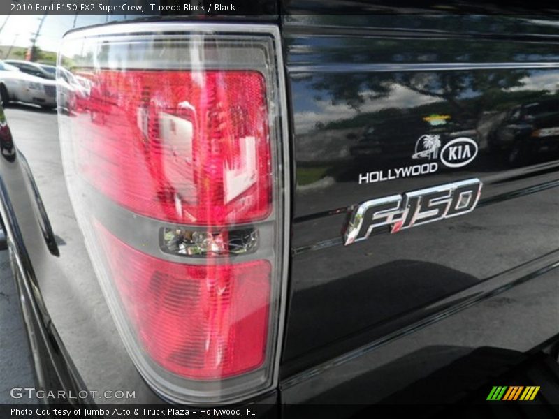 Tuxedo Black / Black 2010 Ford F150 FX2 SuperCrew
