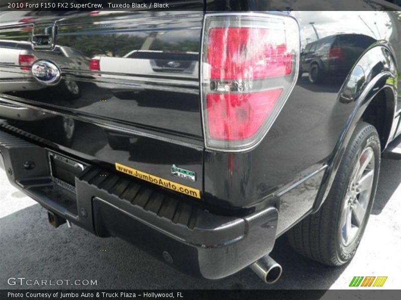 Tuxedo Black / Black 2010 Ford F150 FX2 SuperCrew