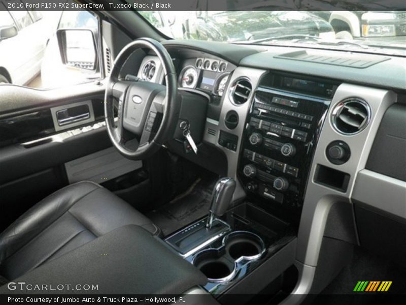 Tuxedo Black / Black 2010 Ford F150 FX2 SuperCrew