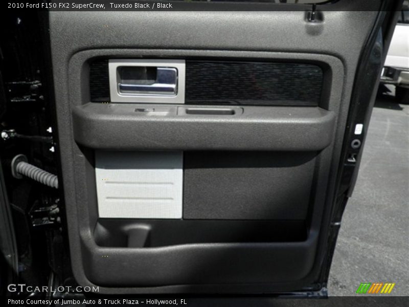 Tuxedo Black / Black 2010 Ford F150 FX2 SuperCrew