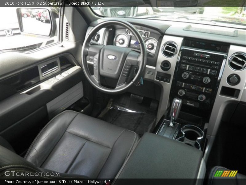 Tuxedo Black / Black 2010 Ford F150 FX2 SuperCrew