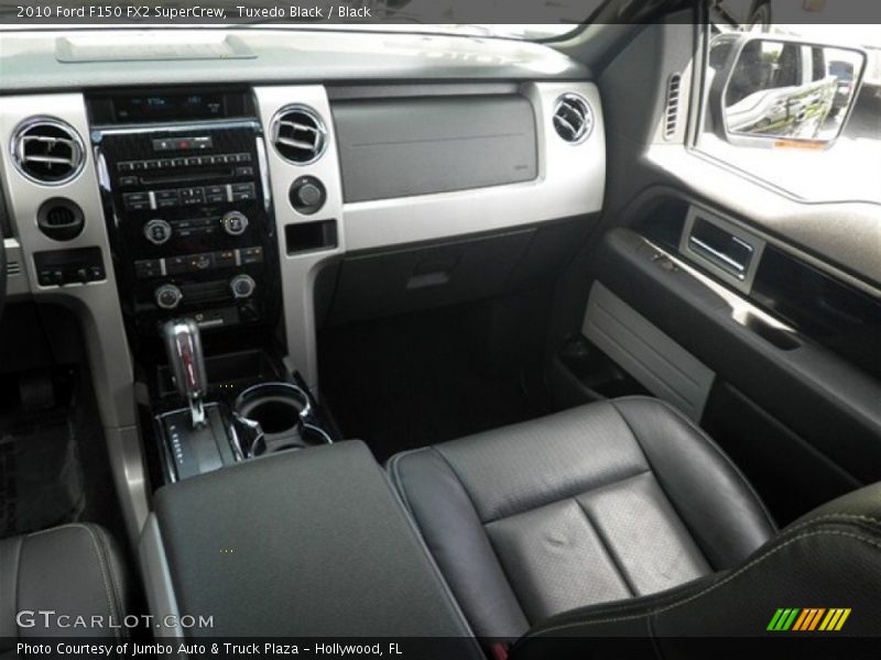 Tuxedo Black / Black 2010 Ford F150 FX2 SuperCrew