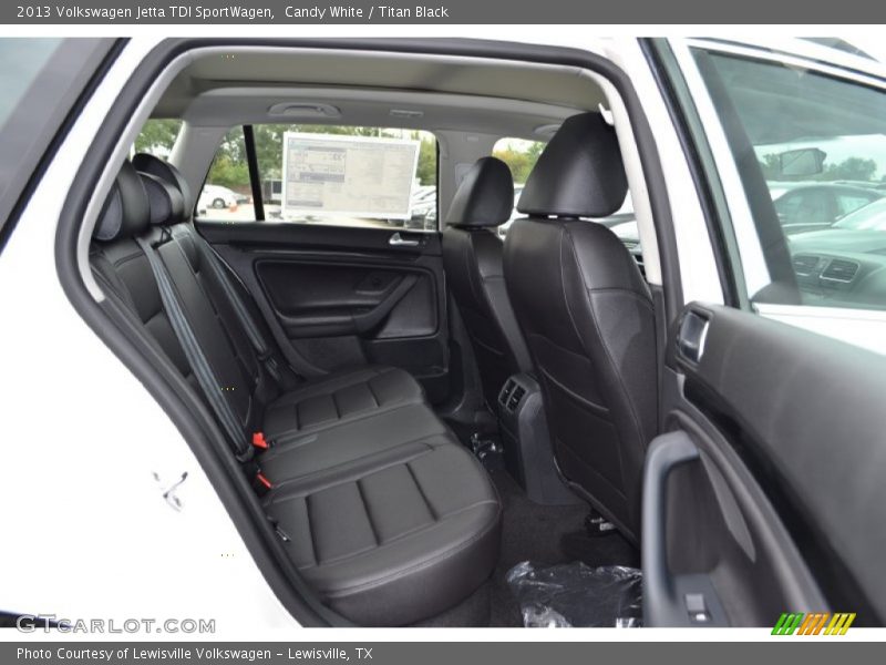 Candy White / Titan Black 2013 Volkswagen Jetta TDI SportWagen