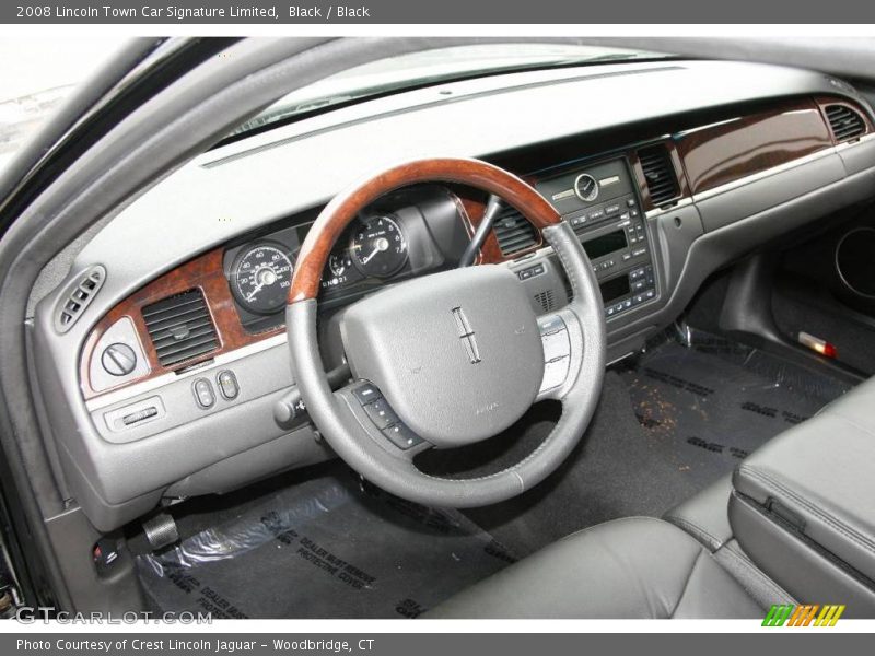 Black / Black 2008 Lincoln Town Car Signature Limited