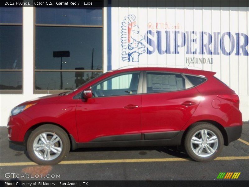 Garnet Red / Taupe 2013 Hyundai Tucson GLS