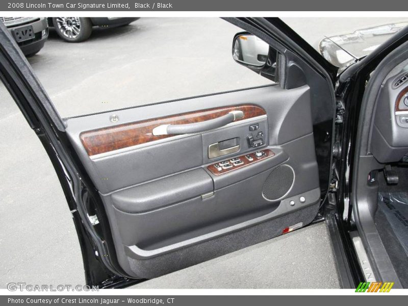 Black / Black 2008 Lincoln Town Car Signature Limited